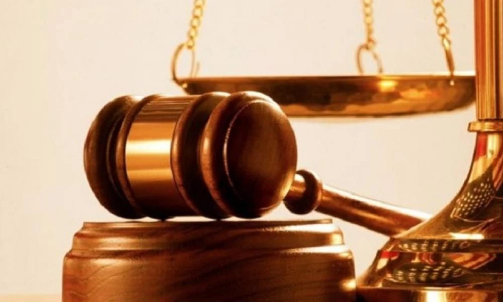 ΗΠΑ: Απαγγέλθηκαν ποινικές κατηγορίες εις βάρος του Στιβ Μπάνον